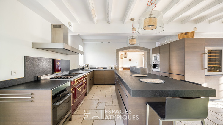 Ma-Cabane - Vente Maison CHASSELAY, 537 m²