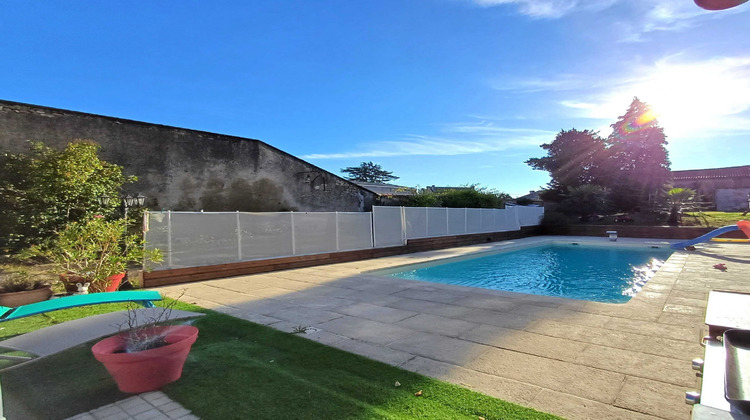 Ma-Cabane - Vente Maison Chasseneuil sur bonnieure, 228 m²