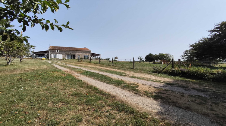Ma-Cabane - Vente Maison Chasseneuil sur bonnieure, 180 m²
