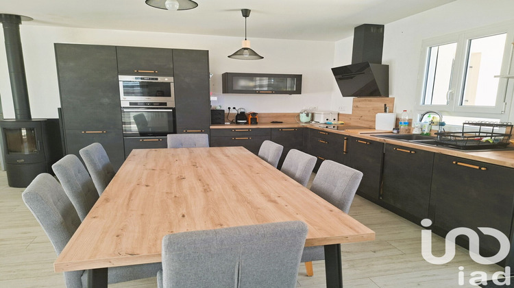 Ma-Cabane - Vente Maison Chasseneuil-sur-Bonnieure, 125 m²