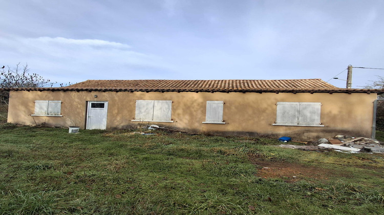 Ma-Cabane - Vente Maison Chasseneuil-sur-Bonnieure, 88 m²