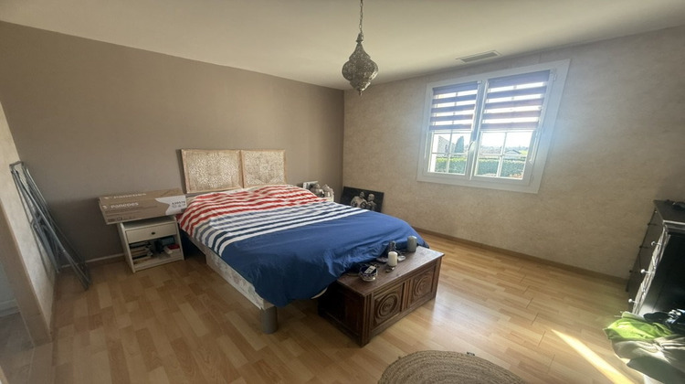 Ma-Cabane - Vente Maison CHASSENEUIL SUR BONNIEURE, 117 m²