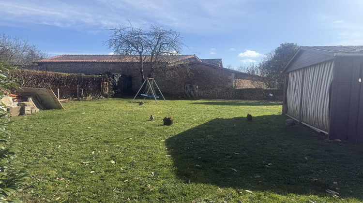 Ma-Cabane - Vente Maison CHASSENEUIL SUR BONNIEURE, 117 m²