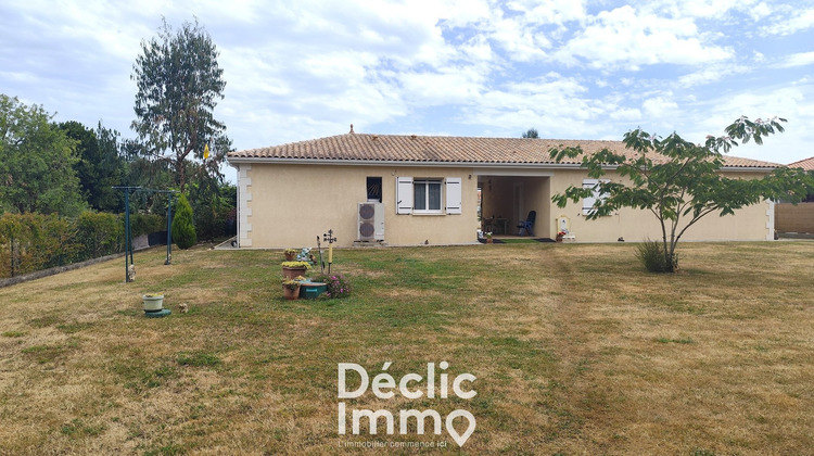 Ma-Cabane - Vente Maison CHASSENEUIL SUR BONNIEURE, 150 m²