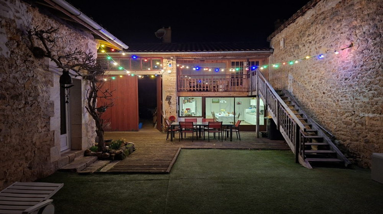 Ma-Cabane - Vente Maison Chasseneuil-sur-Bonnieure, 219 m²