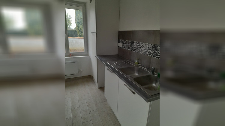 Ma-Cabane - Vente Maison Chasseneuil-sur-Bonnieure, 55 m²