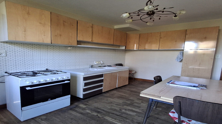 Ma-Cabane - Vente Maison Chasseneuil sur bonnieure, 197 m²