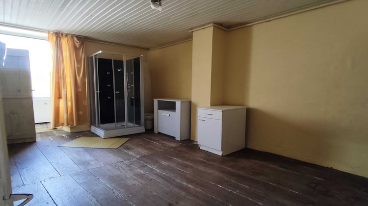 Ma-Cabane - Vente Maison Chasseneuil-sur-Bonnieure, 61 m²