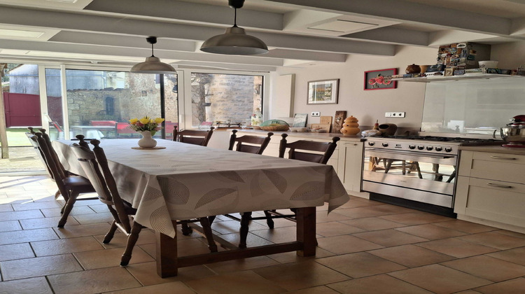 Ma-Cabane - Vente Maison Chasseneuil-sur-Bonnieure, 219 m²