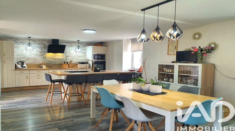 Ma-Cabane - Vente Maison Chasseneuil-sur-Bonnieure, 165 m²