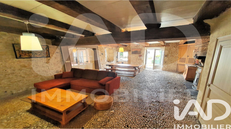 Ma-Cabane - Vente Maison Chasseneuil-sur-Bonnieure, 286 m²