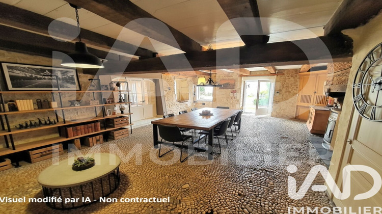 Ma-Cabane - Vente Maison Chasseneuil-sur-Bonnieure, 286 m²