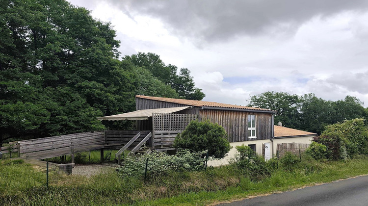 Ma-Cabane - Vente Maison Chasseneuil-sur-Bonnieure, 100 m²