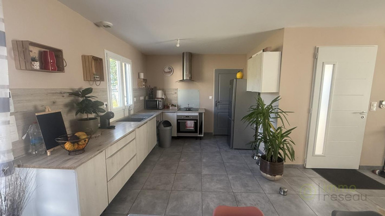 Ma-Cabane - Vente Maison CHASSENEUIL SUR BONNIEURE, 93 m²