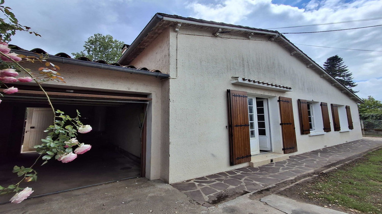 Ma-Cabane - Vente Maison Chasseneuil-sur-Bonnieure, 105 m²