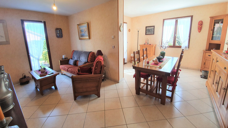 Ma-Cabane - Vente Maison Chassieu, 93 m²