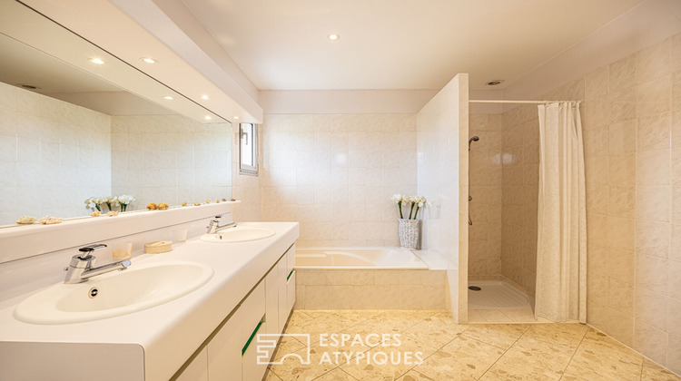 Ma-Cabane - Vente Maison CHASSIEU, 250 m²