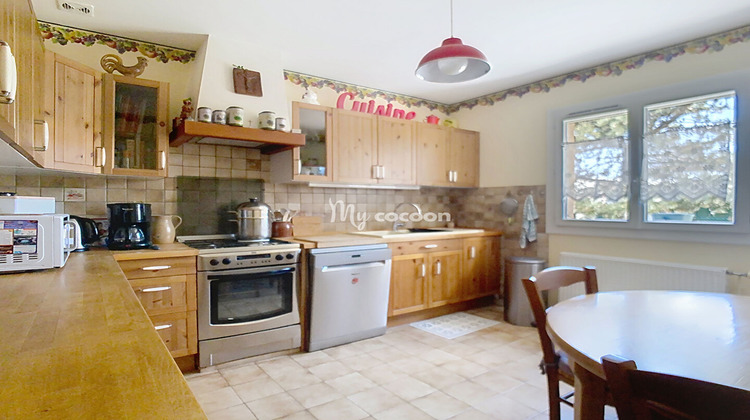 Ma-Cabane - Vente Maison CHASSIEU, 100 m²