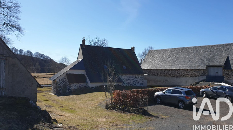 Ma-Cabane - Vente Maison Chastreix, 240 m²