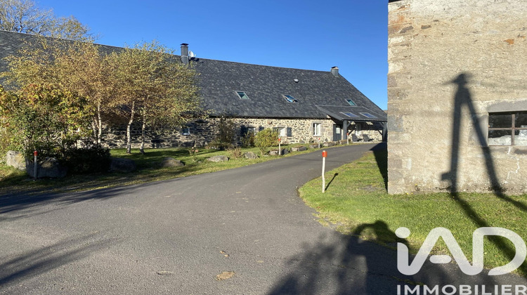 Ma-Cabane - Vente Maison Chastreix, 250 m²