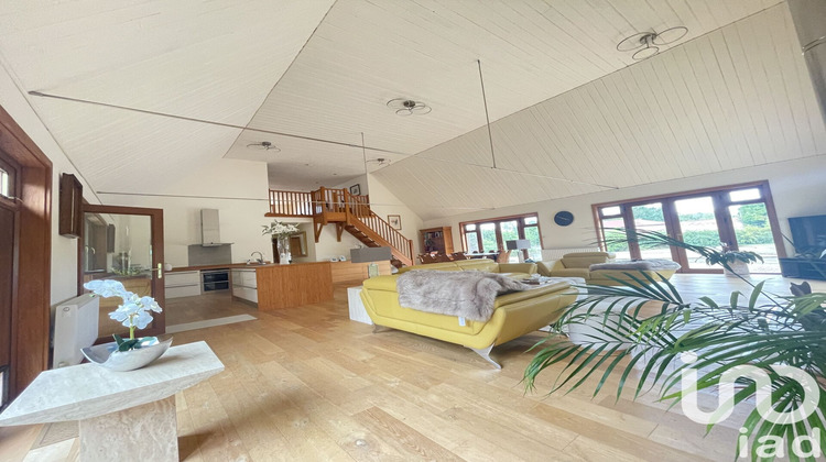 Ma-Cabane - Vente Maison Château-Garnier, 200 m²