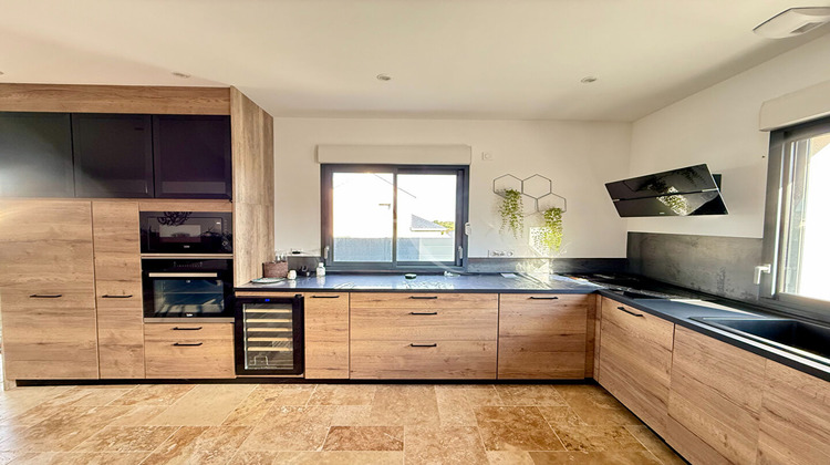 Ma-Cabane - Vente Maison CHATEAU-GONTIER, 198 m²