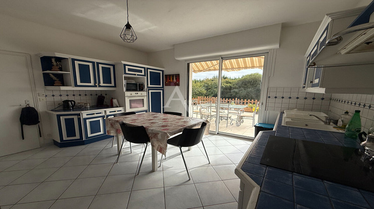 Ma-Cabane - Vente Maison CHATEAU-GONTIER, 338 m²