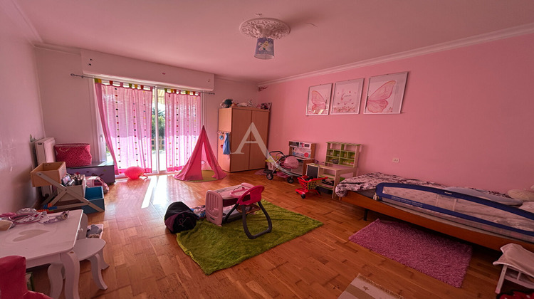 Ma-Cabane - Vente Maison CHATEAU-GONTIER, 338 m²