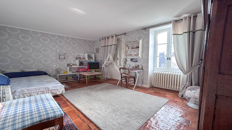 Ma-Cabane - Vente Maison CHATEAU-GONTIER, 240 m²