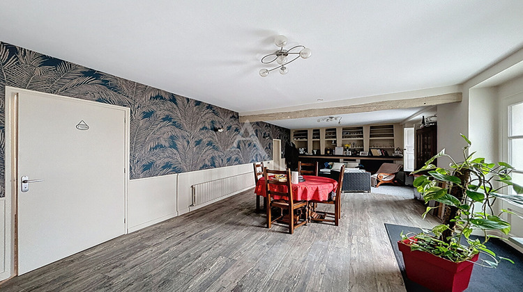 Ma-Cabane - Vente Maison CHATEAU-GONTIER, 109 m²