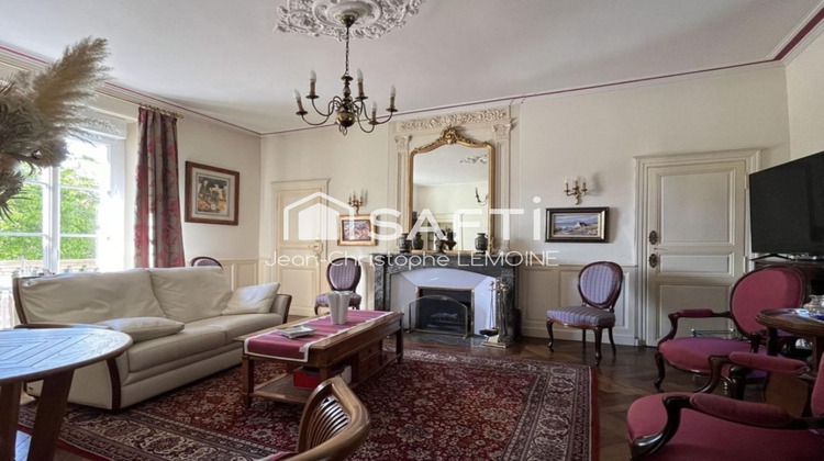 Ma-Cabane - Vente Maison Chateau-Gontier, 193 m²