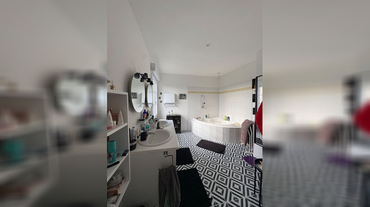 Ma-Cabane - Vente Maison CHATEAU-GONTIER, 357 m²