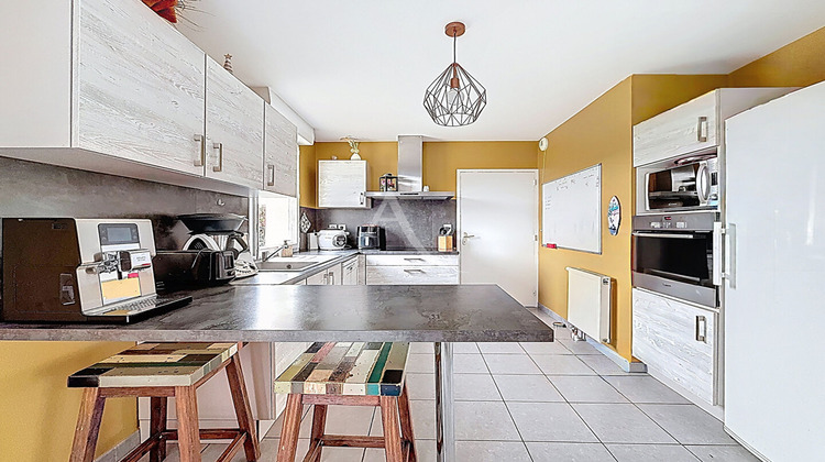 Ma-Cabane - Vente Maison CHATEAU-GONTIER, 111 m²