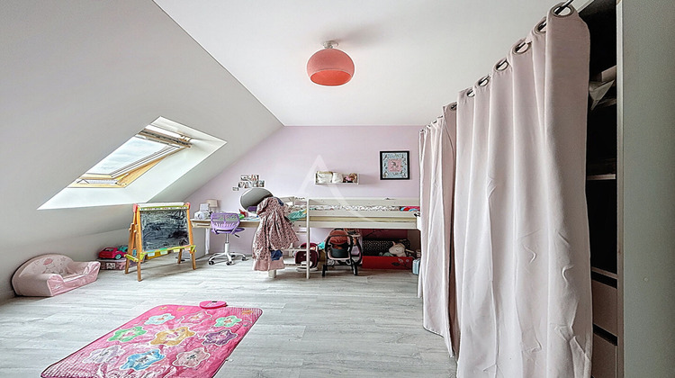 Ma-Cabane - Vente Maison CHATEAU-GONTIER, 111 m²