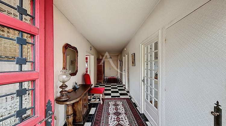 Ma-Cabane - Vente Maison CHATEAU-GONTIER, 105 m²