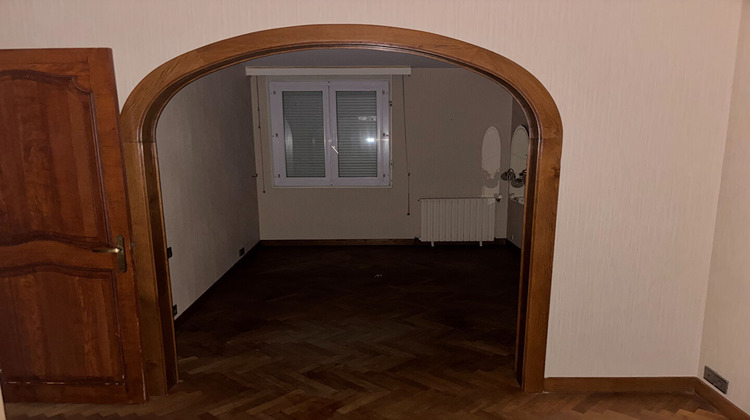 Ma-Cabane - Vente Maison CHATEAU-GONTIER, 120 m²