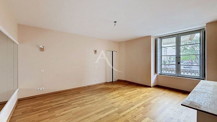 Ma-Cabane - Vente Maison CHATEAU-GONTIER, 180 m²