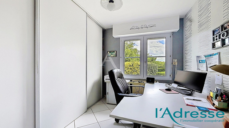 Ma-Cabane - Vente Maison CHATEAU-GONTIER, 167 m²