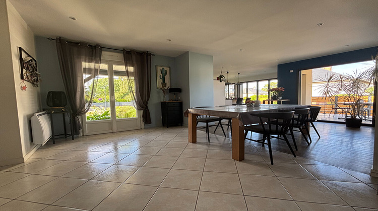 Ma-Cabane - Vente Maison CHATEAU-GONTIER, 141 m²