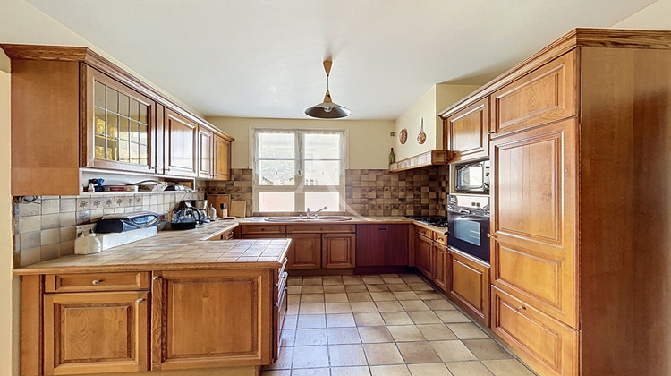 Ma-Cabane - Vente Maison CHATEAU-GONTIER, 380 m²