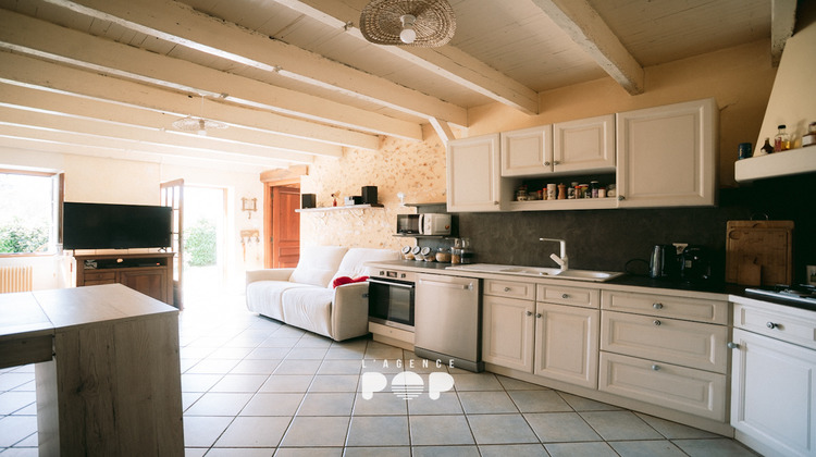 Ma-Cabane - Vente Maison CHATEAU-L'EVEQUE, 228 m²