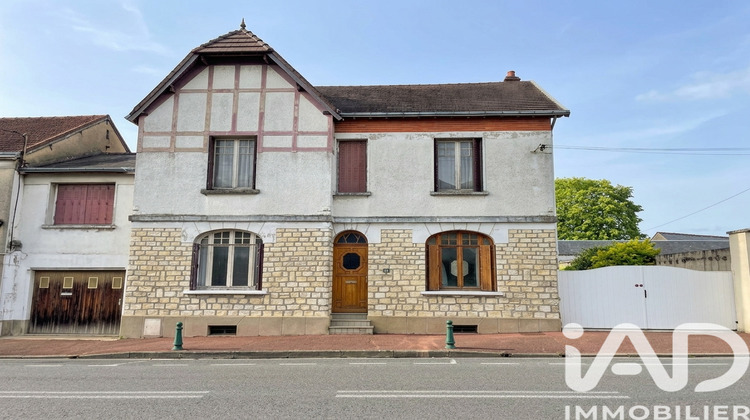 Ma-Cabane - Vente Maison Château-la-Vallière, 136 m²