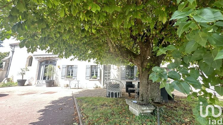 Ma-Cabane - Vente Maison Château-Landon, 201 m²