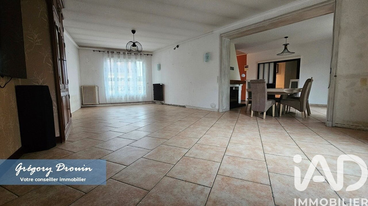Ma-Cabane - Vente Maison Château-Landon, 200 m²