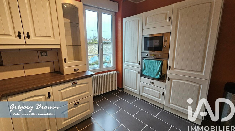 Ma-Cabane - Vente Maison Château-Landon, 200 m²