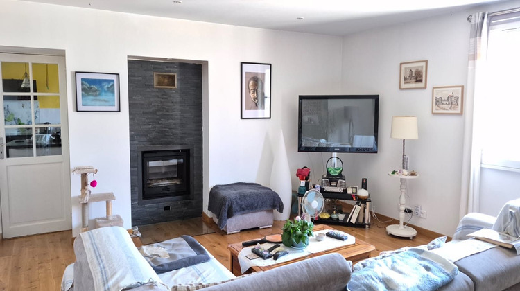 Ma-Cabane - Vente Maison Château-Larcher, 225 m²