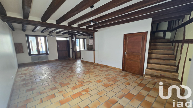 Ma-Cabane - Vente Maison Château-Renard, 63 m²