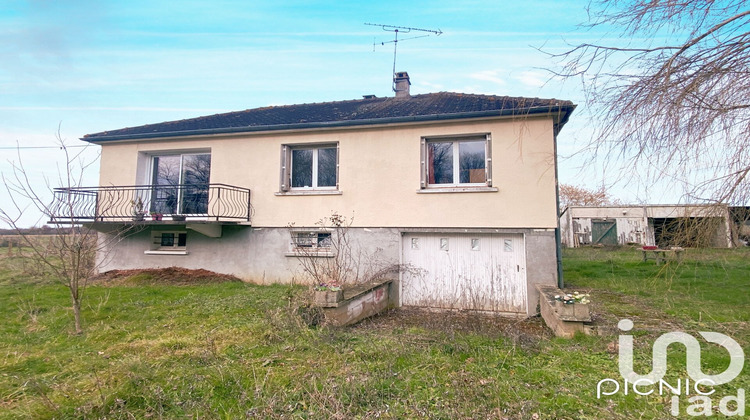 Ma-Cabane - Vente Maison Château-Renard, 64 m²