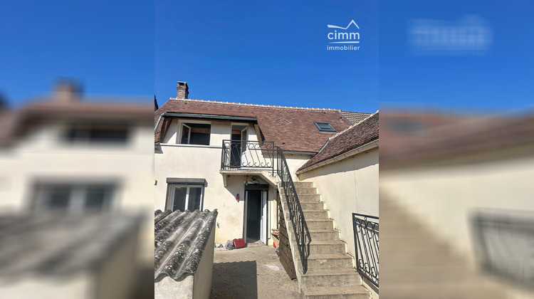 Ma-Cabane - Vente Maison Château-Renard, 109 m²