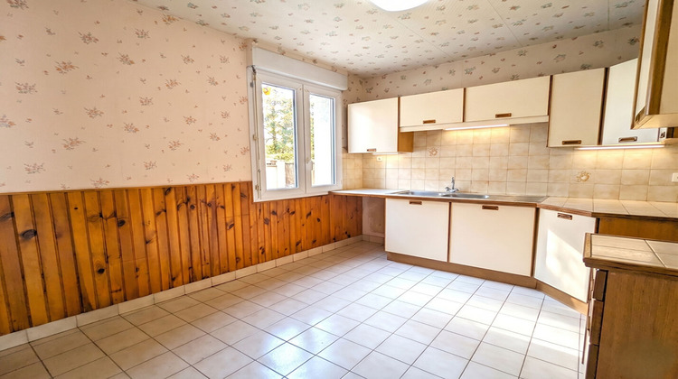 Ma-Cabane - Vente Maison CHATEAU-RENAULT, 98 m²